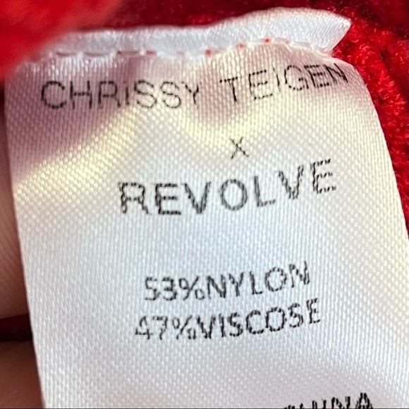 Chrissy Teigen x Revolve Ethan Pullover Sweater - Picture 6 of 10